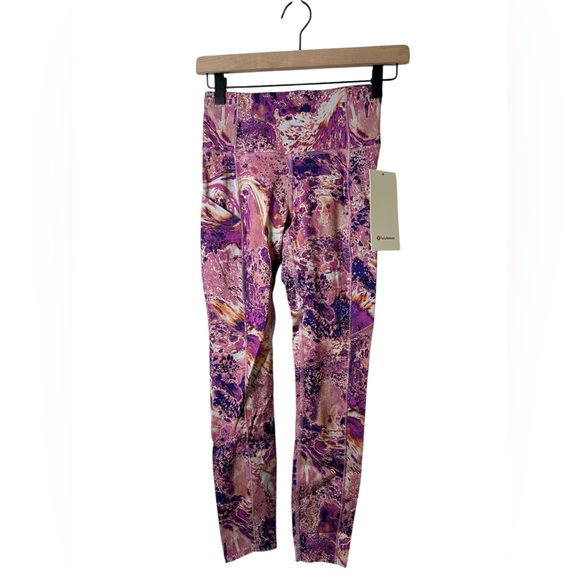 Lululemon SeaWheeze Fast and Free High-Rise Tight 25"
Anticipation Pink Size 4 - Picture 4 of 10